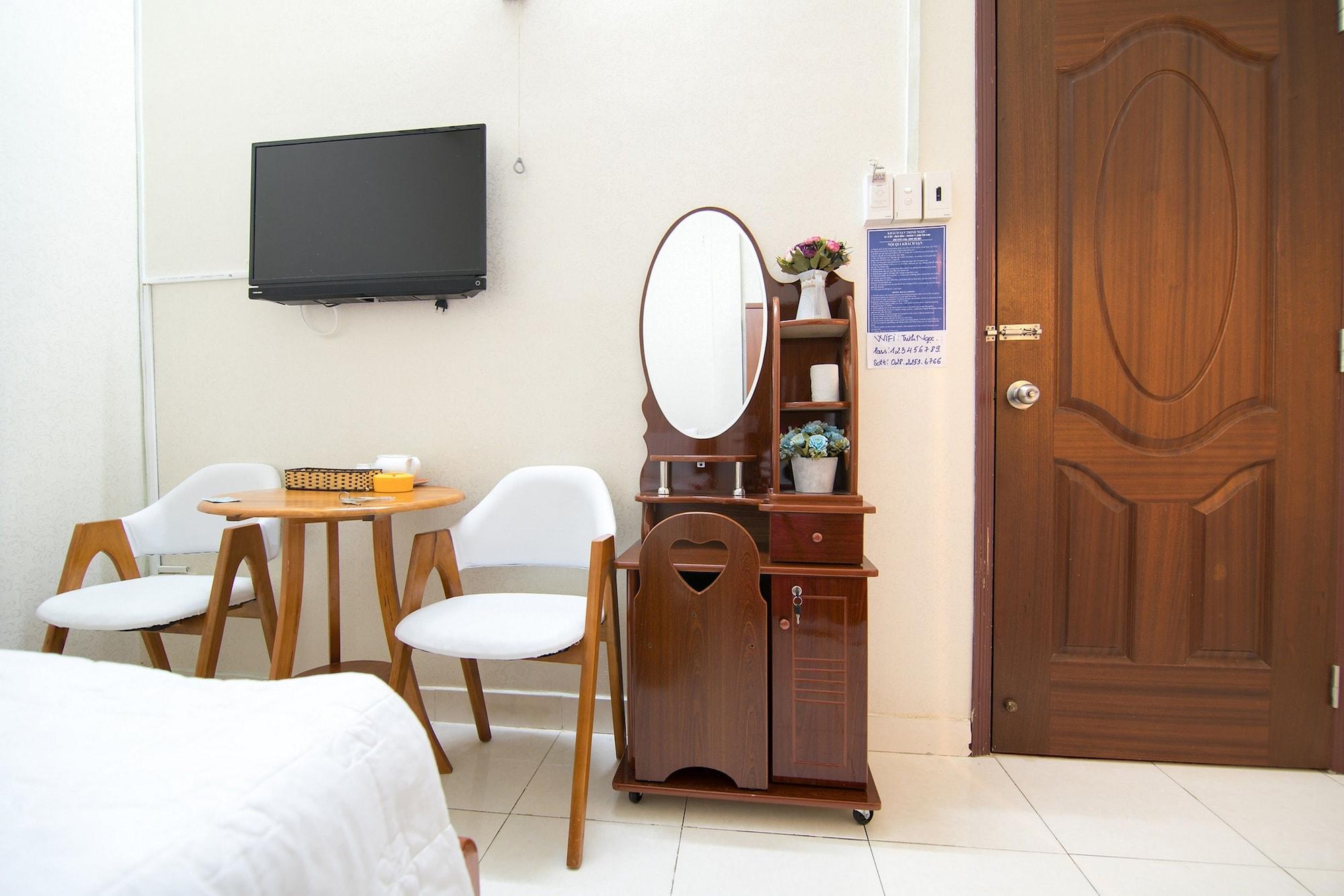 Reddoorz Near Tan Son Nhat Airport 3 Ho Chi Minh City Exterior photo